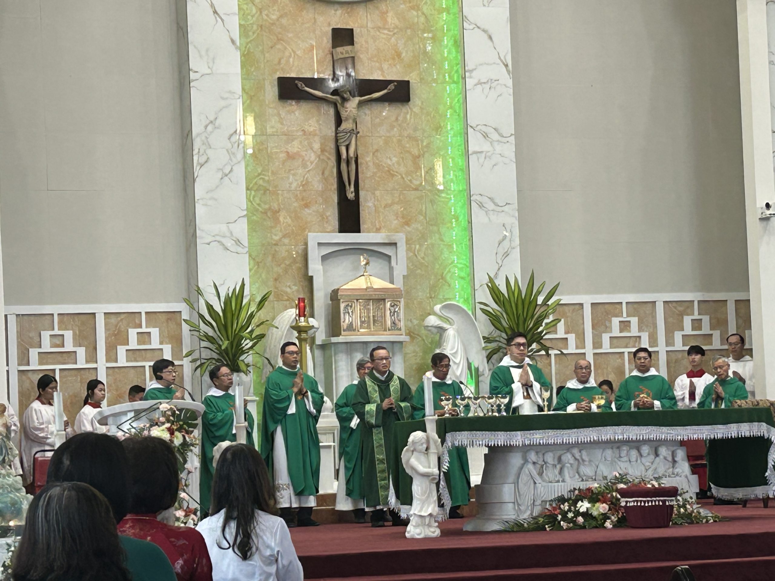 Mừng bổn mạng Hội Bảo trợ Ơn Gọi GX La Vang Houston